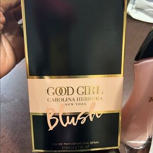 Carolina Herrera Good Girl Blush Black and Blush Packaging